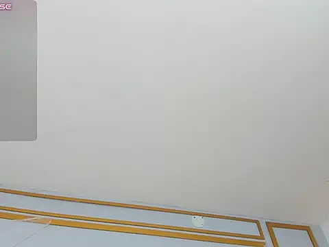 CiraHays live cam on StripChat