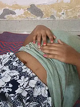 Your_Alinaa live cam on StripChat