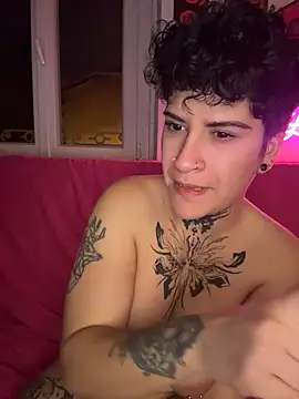 callmelouve webcam
