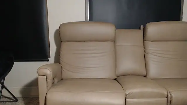ThickD2C live cam