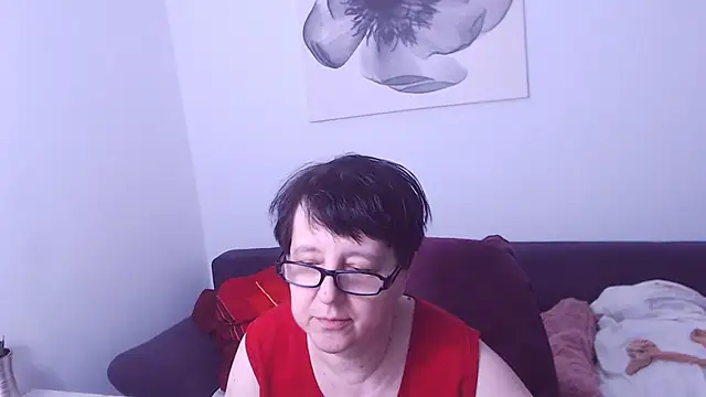 ChristaRose live cam on StripChat