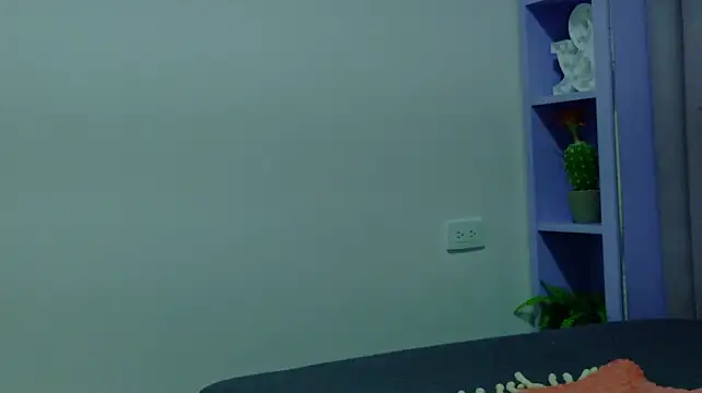 BellaOwens__ live cam on StripChat