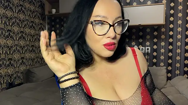 AnnaAnn_Milf live cam on StripChat