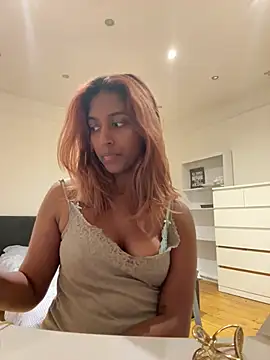 DonnaShy live cam