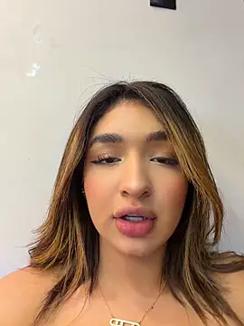jenn_fit live webcam