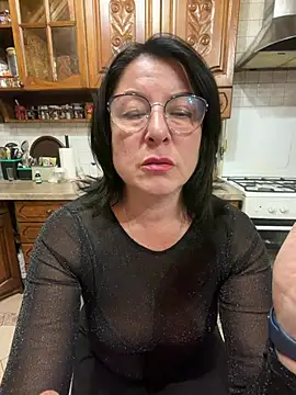 Fiona06 live cam on StripChat