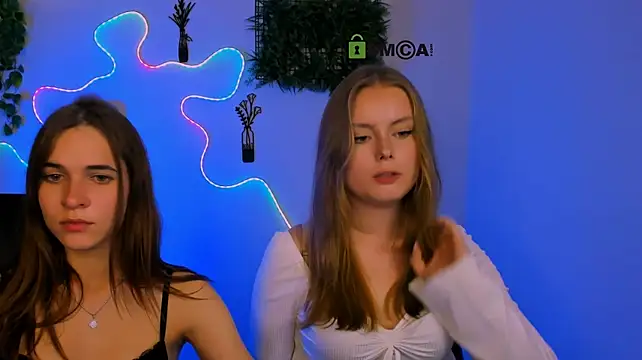 helena_so_shyy (G teen) - play tits (helena)