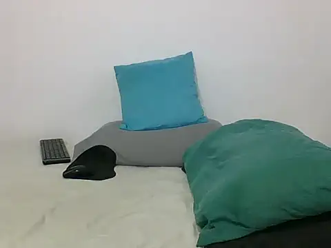 TRIISTAN_KING10 on Stripchat