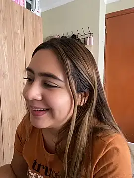 Miabonnett_ live cam on StripChat