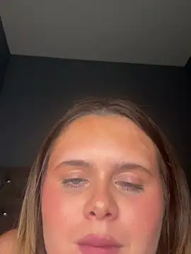 Blonde_Bunny live cam