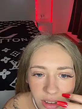 lunagoldx live cam