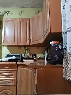 Laura_Kiss