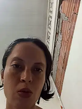 Sexymiandre live cam on StripChat