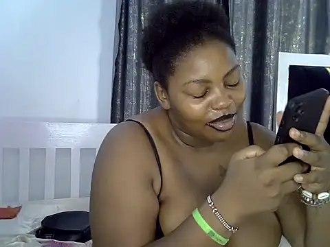 Sedductresz live cam on StripChat