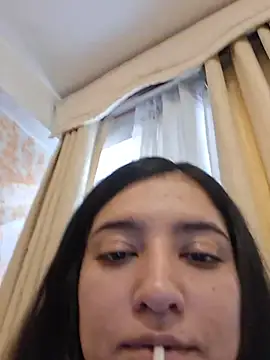 creepyh0e_ live cam on StripChat