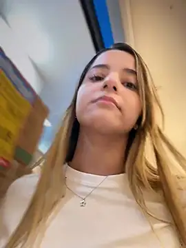 missbella_ live cam