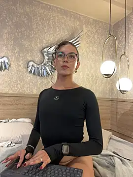 Luxa_Velvet