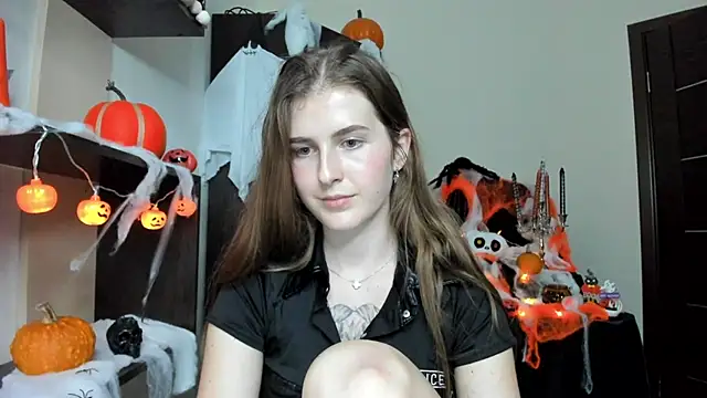 OhMyAlice live cam on StripChat