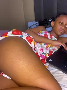curvypetite1