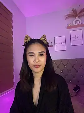 NathallieLovee live cam