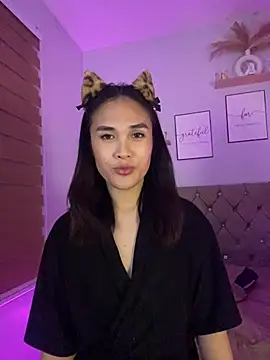 NathallieLovee live cam
