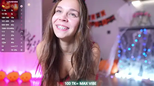 Monika__youthful