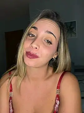 space_couple live sex cam