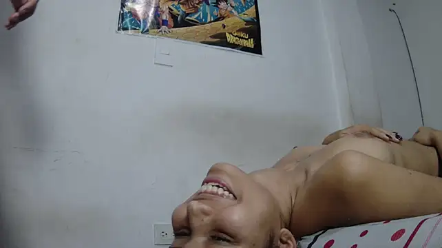 SAT--SU_U live cam on StripChat