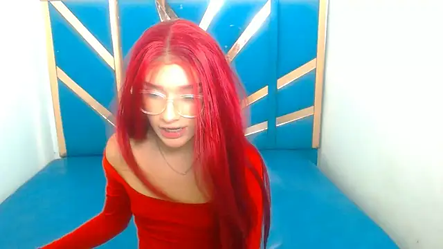 vaiolethts on Stripchat