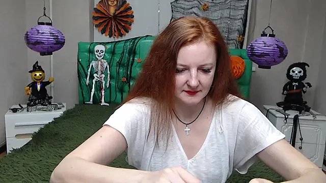 MeganPirs live cam on StripChat