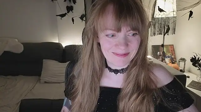 Aurora_Velvett_