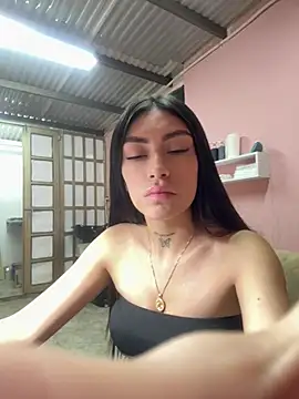 Bonny_Eva live cam on StripChat