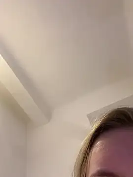 emioffans live cam