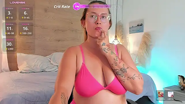 halaaa_1 live cam on StripChat