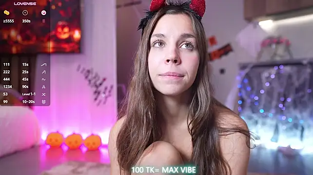 Monika__youthful
