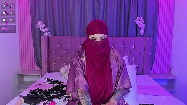 Nayla-Mouna