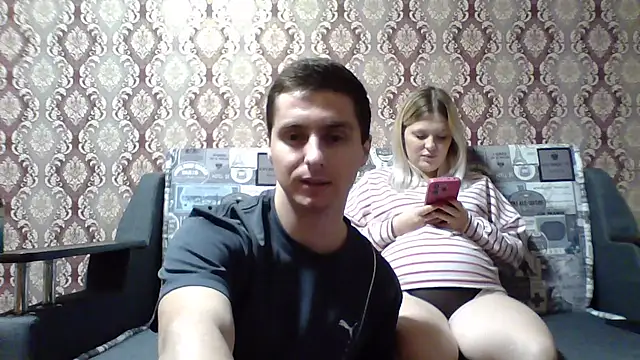 Emma_Jane live cam on StripChat