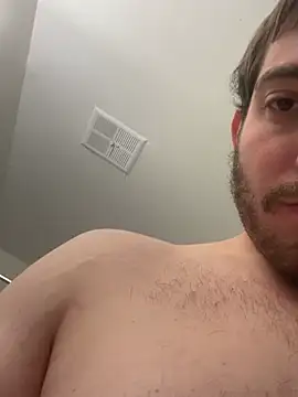 DaddyConnor24 live cam on StripChat