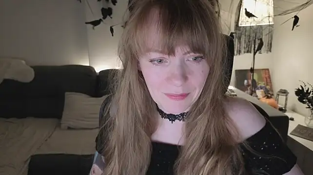 Aurora_Velvett_