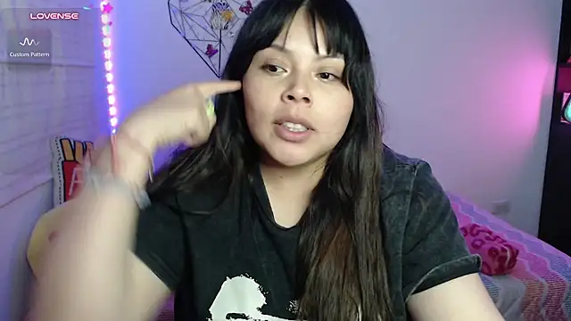 EllieMoonX