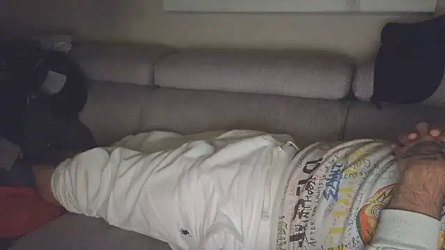 overmydadbody222 webcam
