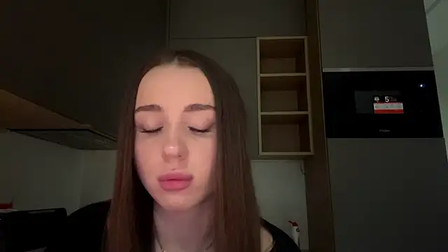 dianaluves1 live cam on StripChat