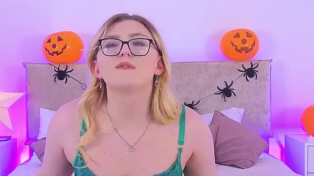 jules_night's live room