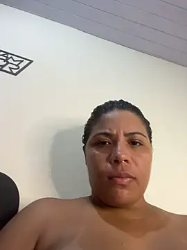 SoyZah_Pozuda webcam