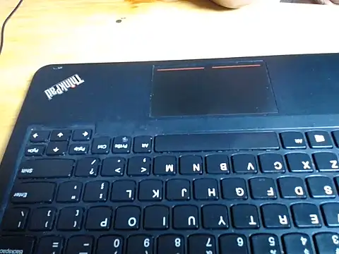 cumcloser02's live room