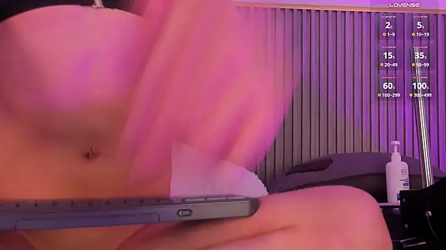 ashvalentine_