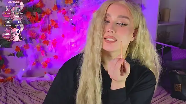 horny__doll webcam