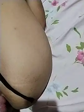 KiskaDoll webcam