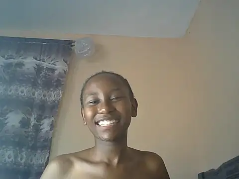Goldenpixie live cam on StripChat