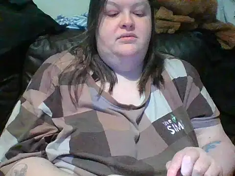 CurvyKirstiesX
